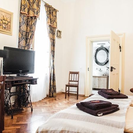 Brukenthal Central Apartments Sibiu Ngoại thất bức ảnh