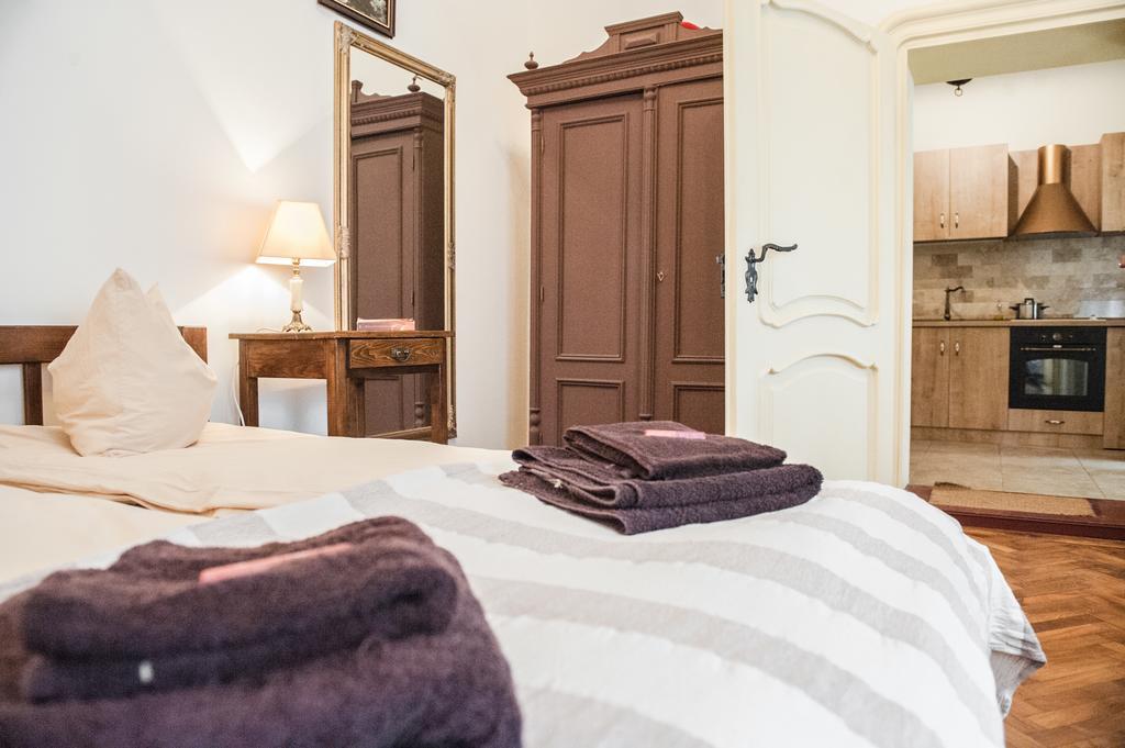 Brukenthal Central Apartments Sibiu Phòng bức ảnh