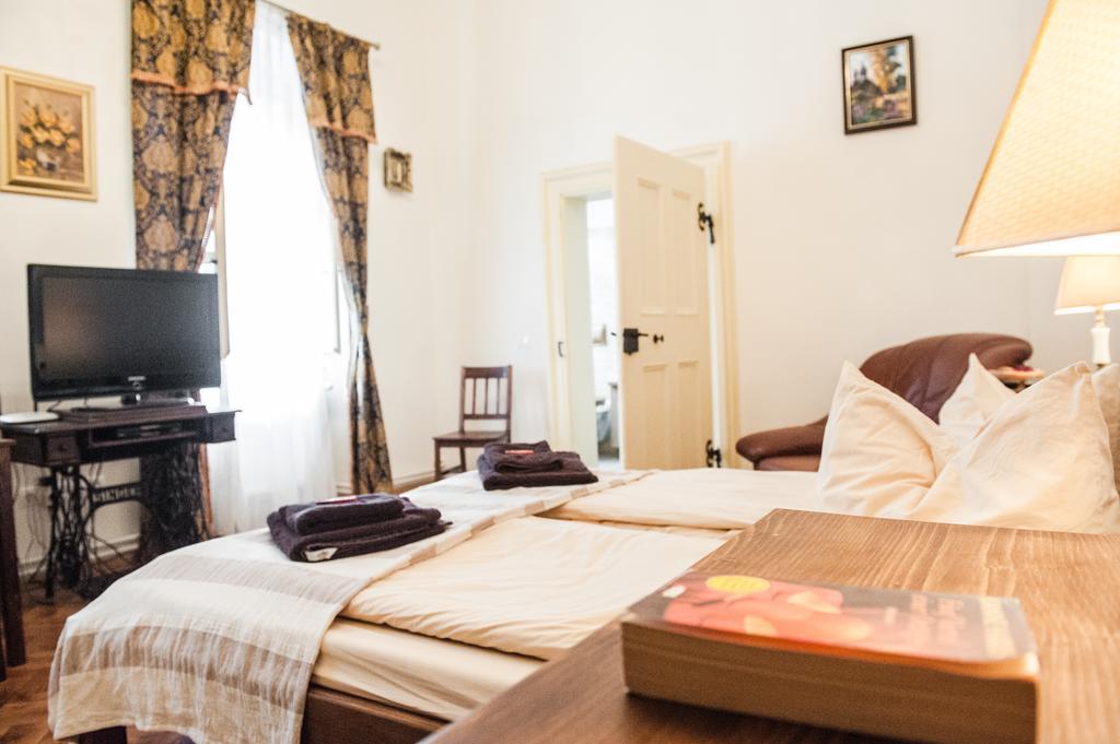 Brukenthal Central Apartments Sibiu Ngoại thất bức ảnh