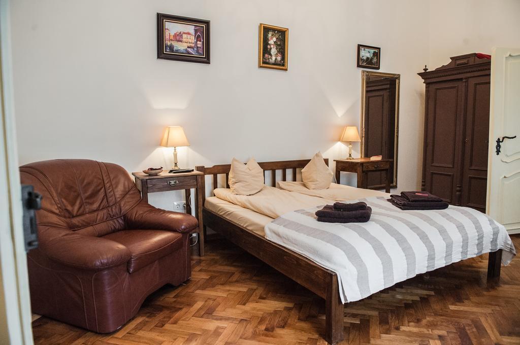 Brukenthal Central Apartments Sibiu Phòng bức ảnh