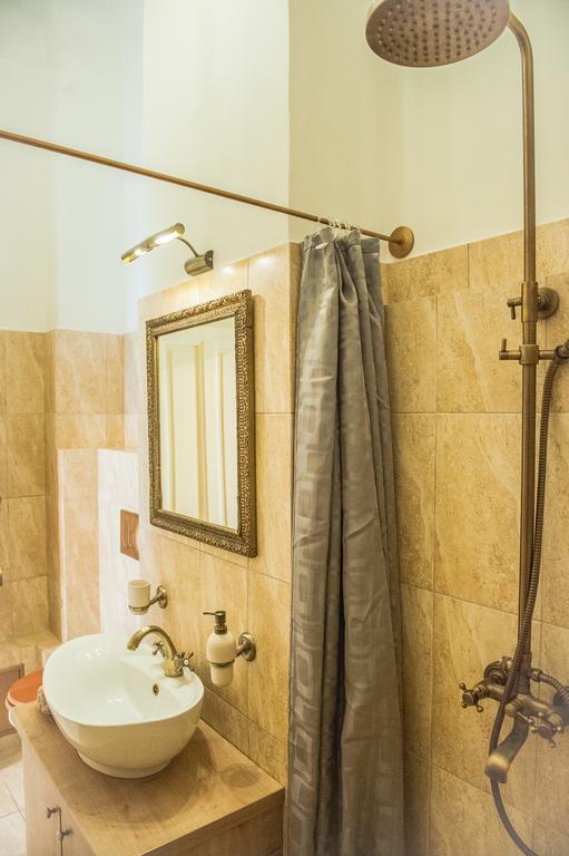 Brukenthal Central Apartments Sibiu Phòng bức ảnh